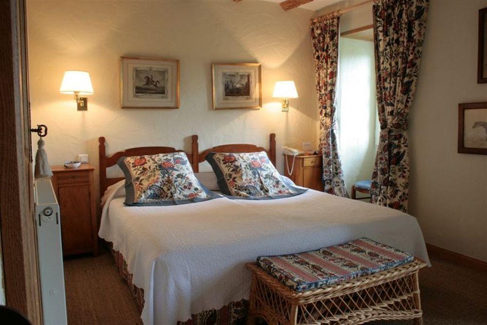 Arraya Hotel Sare Bagian luar foto