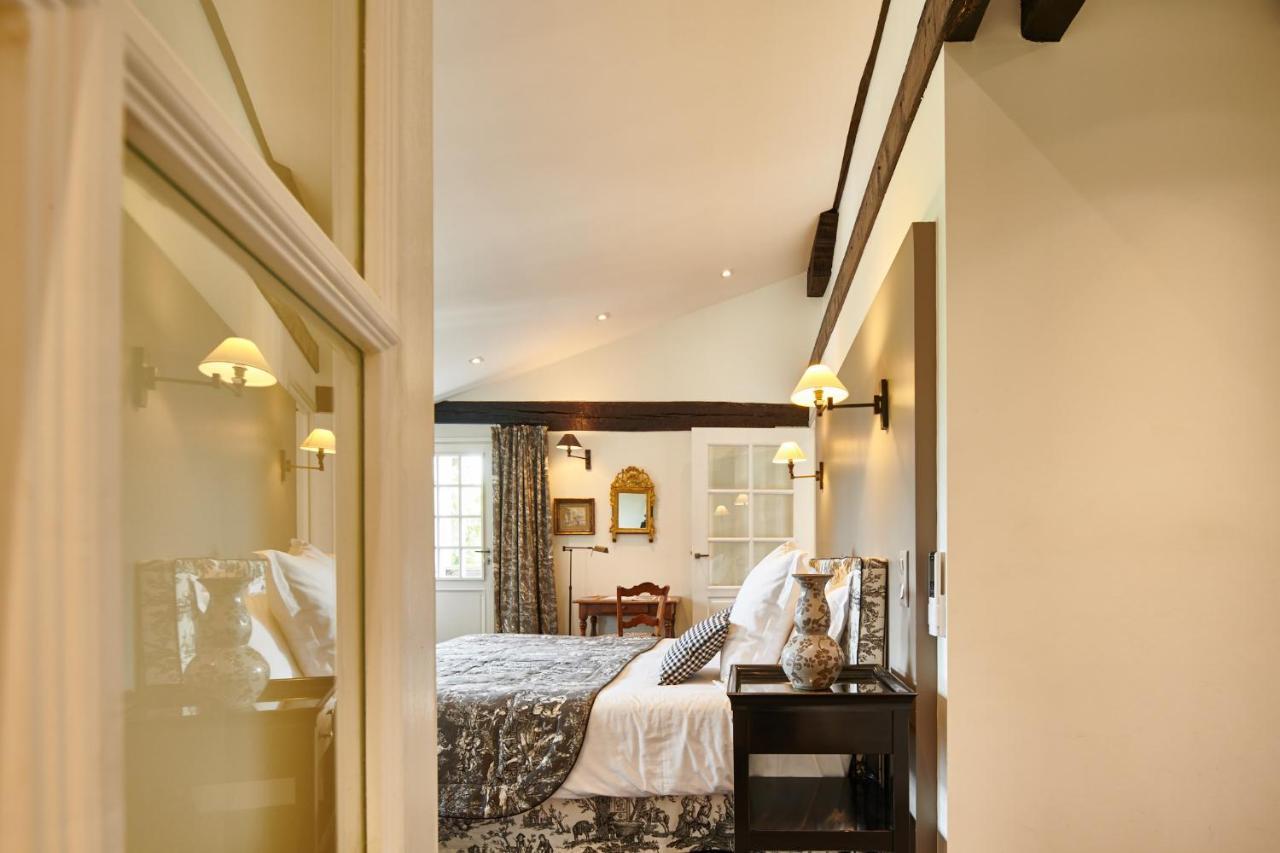 Arraya Hotel Sare Bagian luar foto