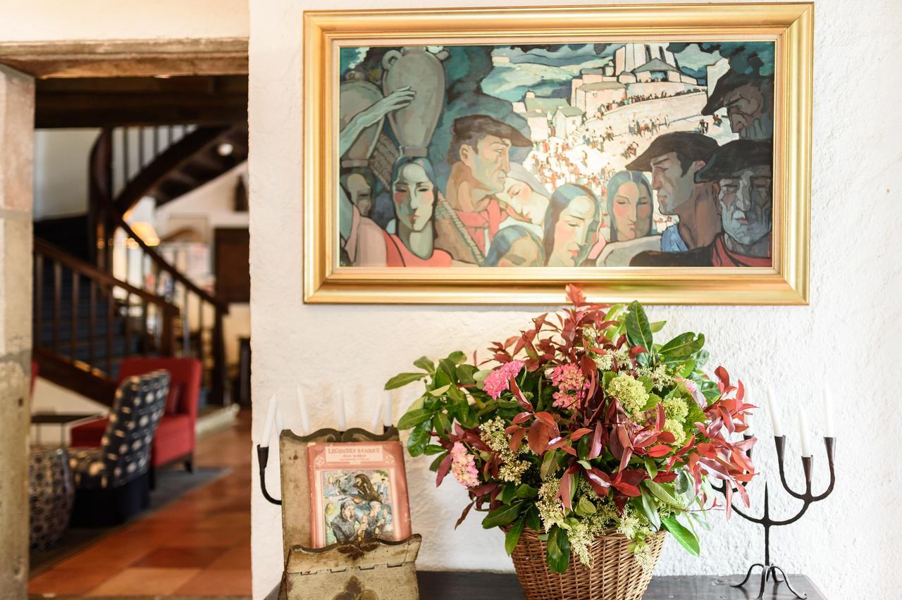 Arraya Hotel Sare Bagian luar foto
